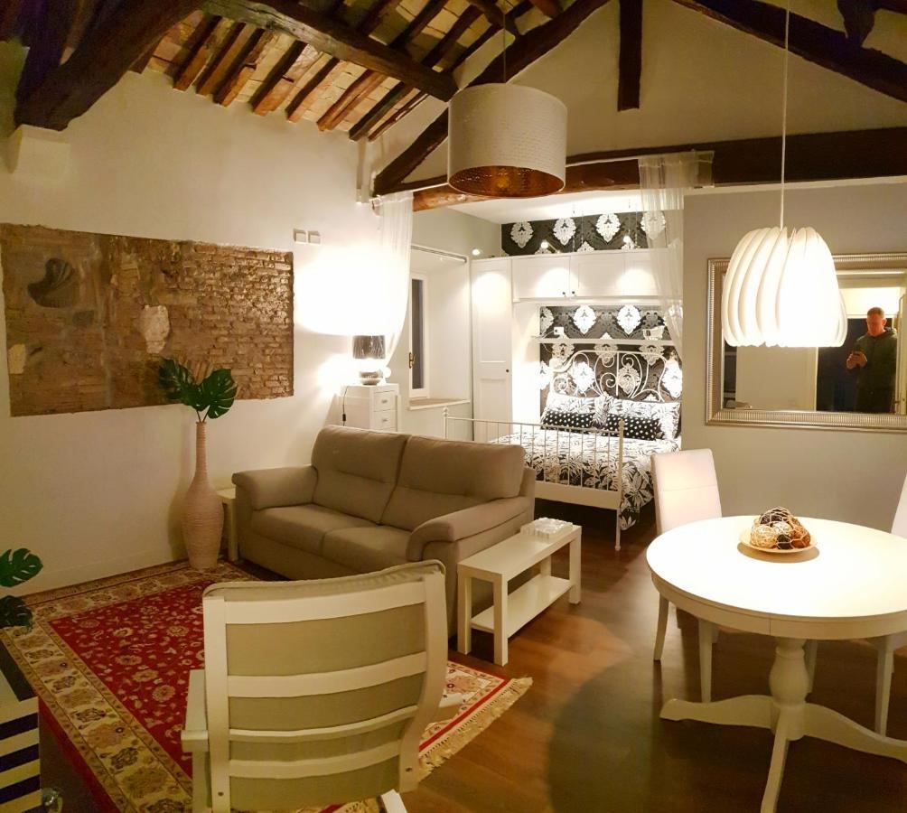 La Casa Nel Castello Villa Ostia Antica Dış mekan fotoğraf